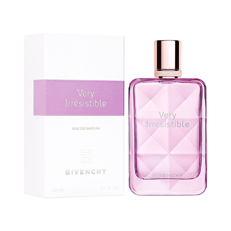 Givenchy_0011_739895 -7-.jpg