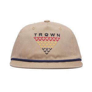 Gorra Trown Triangulo Brown